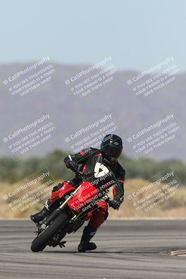 media/Oct-13-2025-Moto Forza (Mon) [[a66d839500]]/4-C Group/Session 3 (Turn 16)/